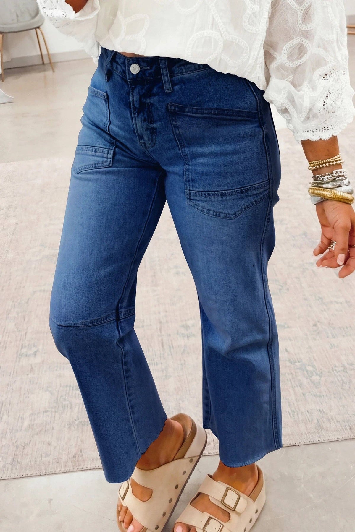 High-Waisted Cropped Straight-Leg Jeans – Raw Hem
